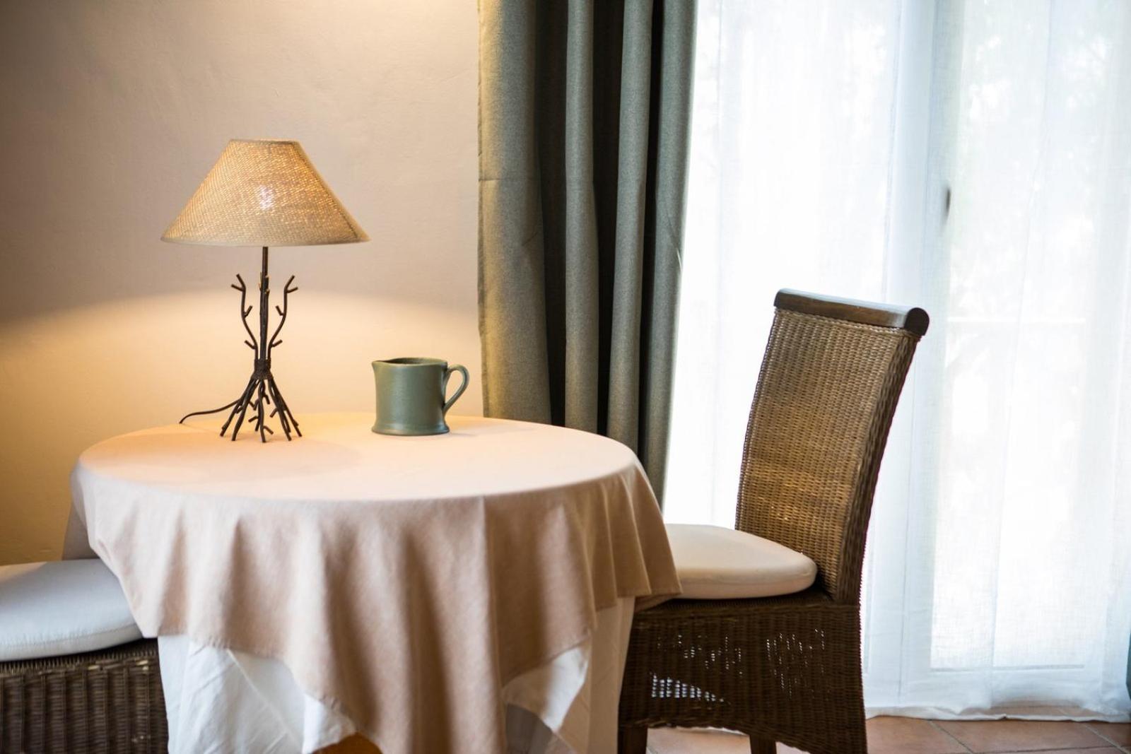 In Provence Hotel - Experience Atypique ヴネル エクステリア 写真