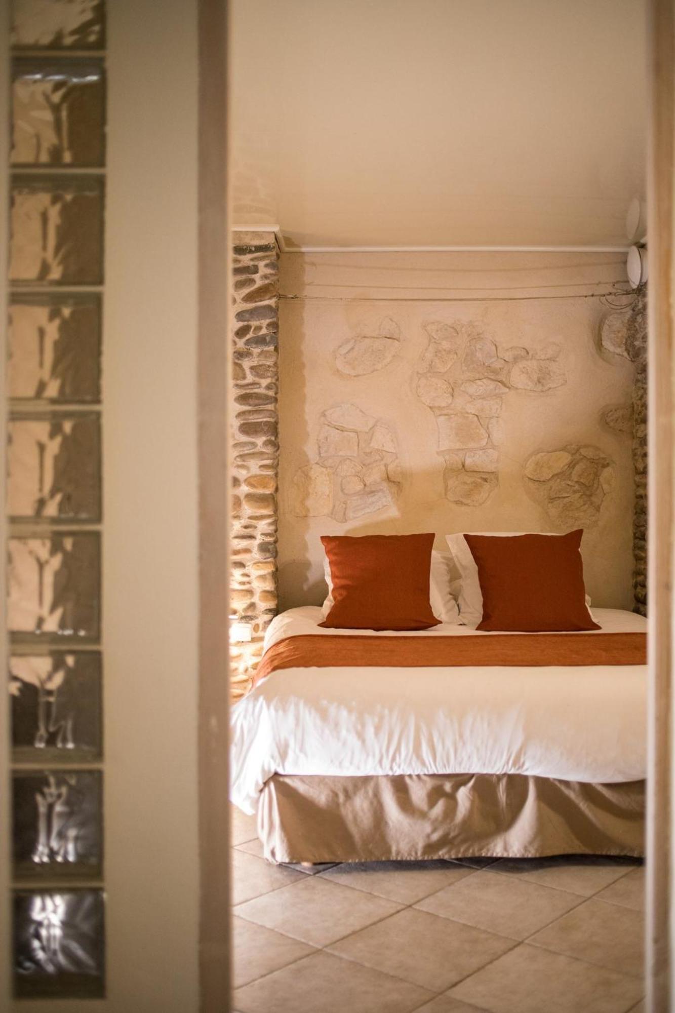 In Provence Hotel - Experience Atypique ヴネル エクステリア 写真