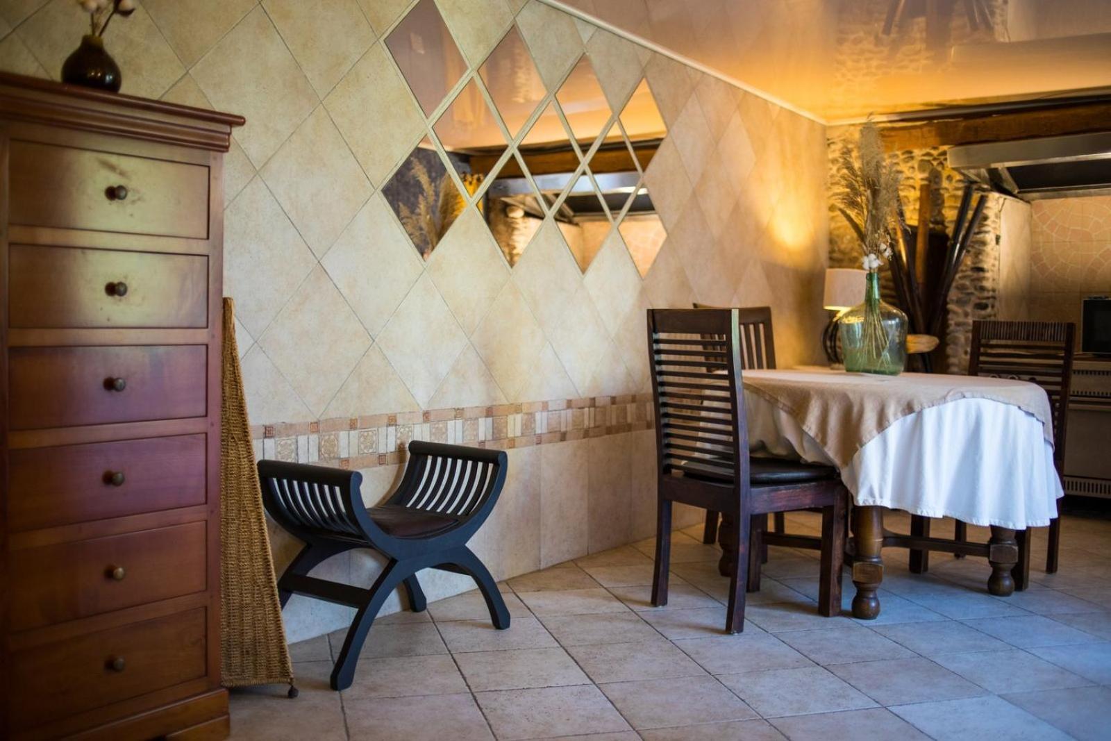 In Provence Hotel - Experience Atypique ヴネル エクステリア 写真