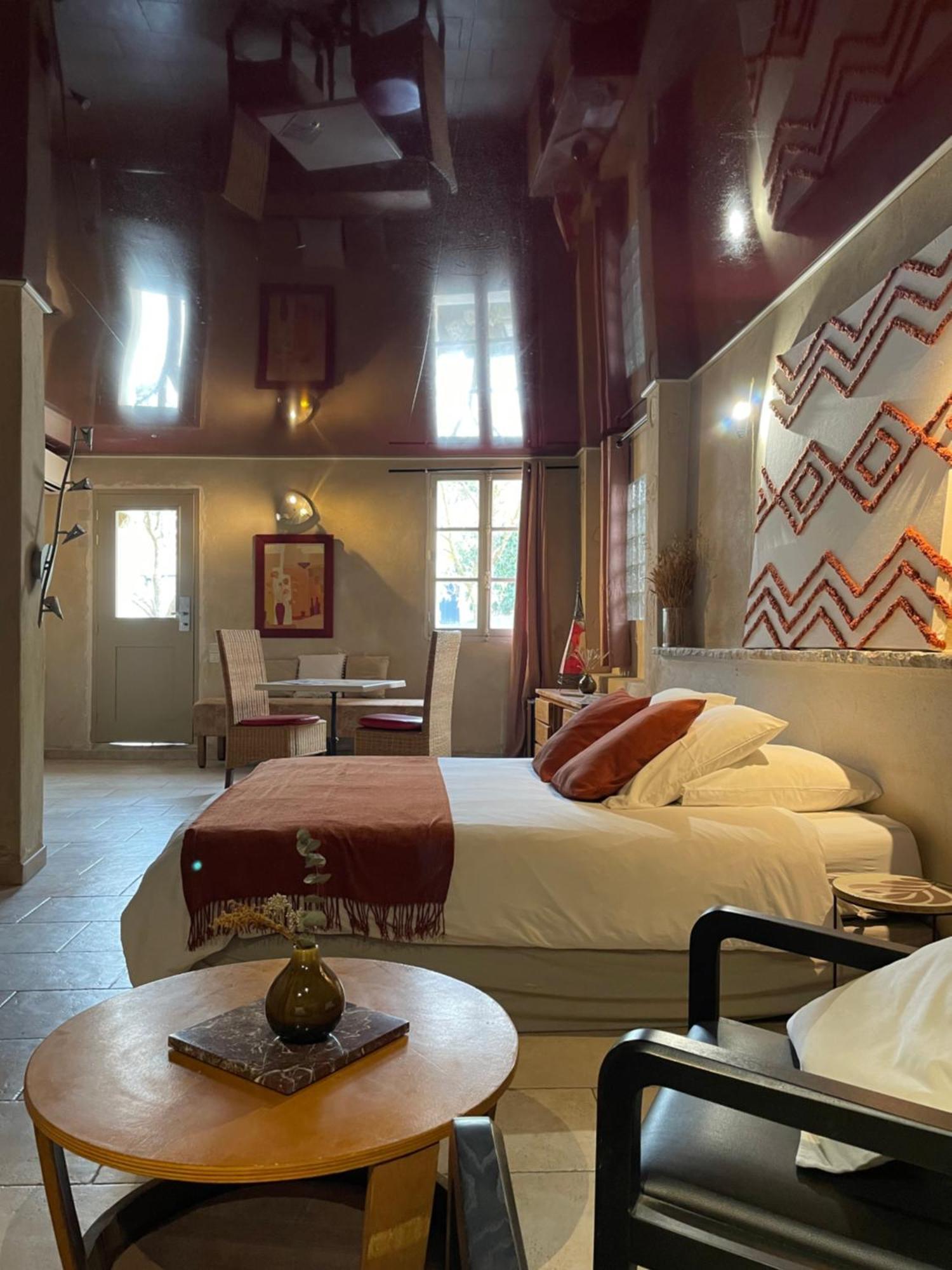 In Provence Hotel - Experience Atypique ヴネル エクステリア 写真