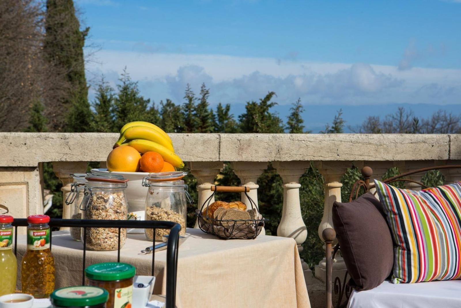 In Provence Hotel - Experience Atypique ヴネル エクステリア 写真